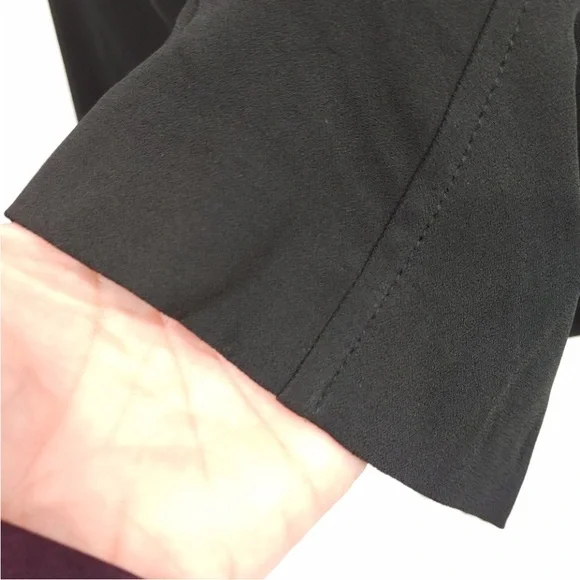 DOLCE & GABBANA KNEE LENGTH SKIRT (A422)